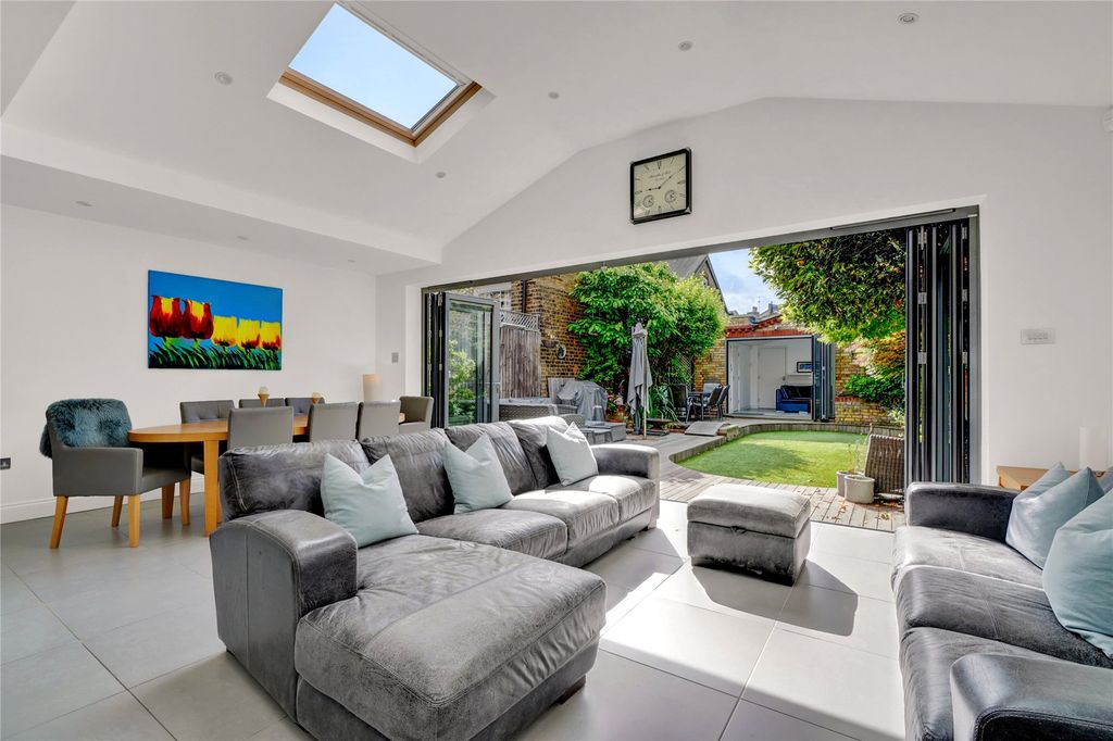 Property photo 1 of 23 Picture No. 57