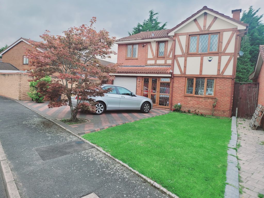 Property photo 2 of 31