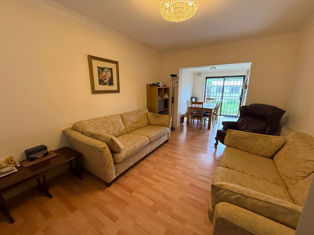 Property photo 3 of 16