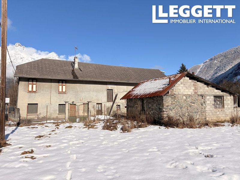 Property photo 1 of 9