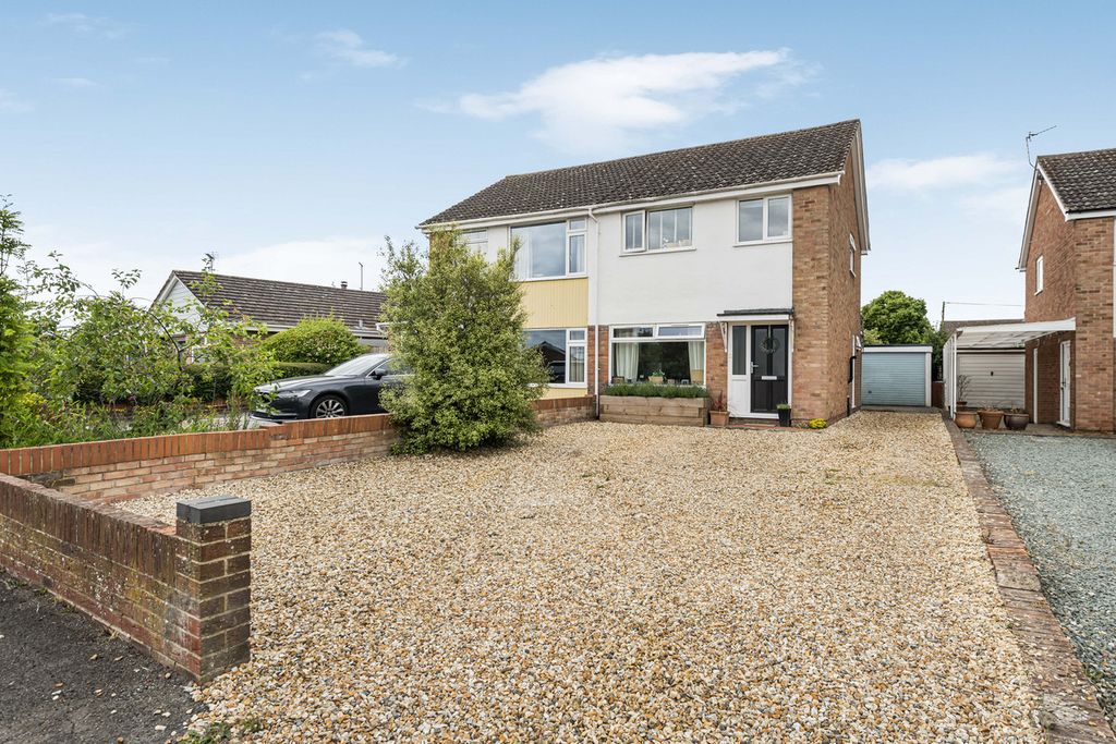 Property photo 1 of 24