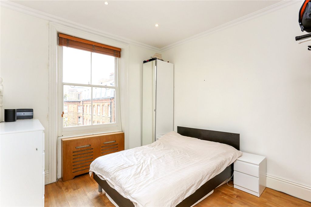 Property photo 3 of 7 Picture No. 04
