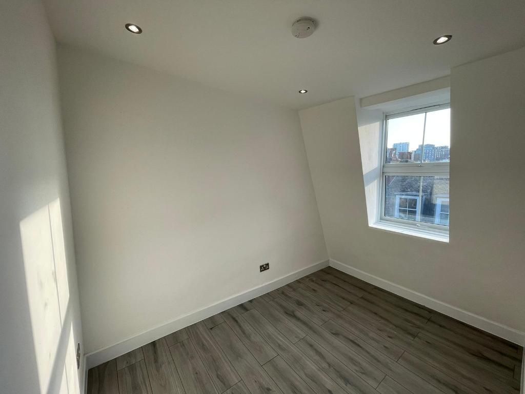 Property photo 3 of 9 Photo 3