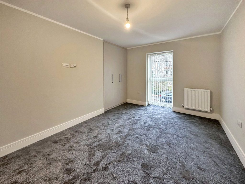 Property photo 2 of 10 Picture No. 06