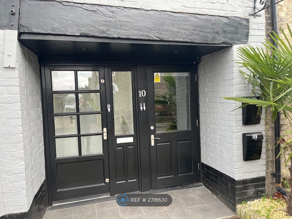 Property photo 3 of 9