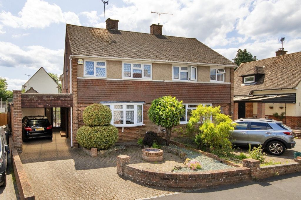 Property photo 1 of 56