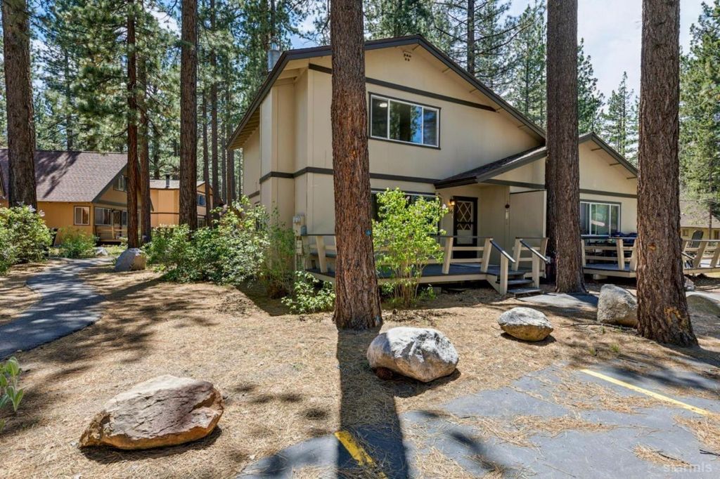 Property photo 1 of 30