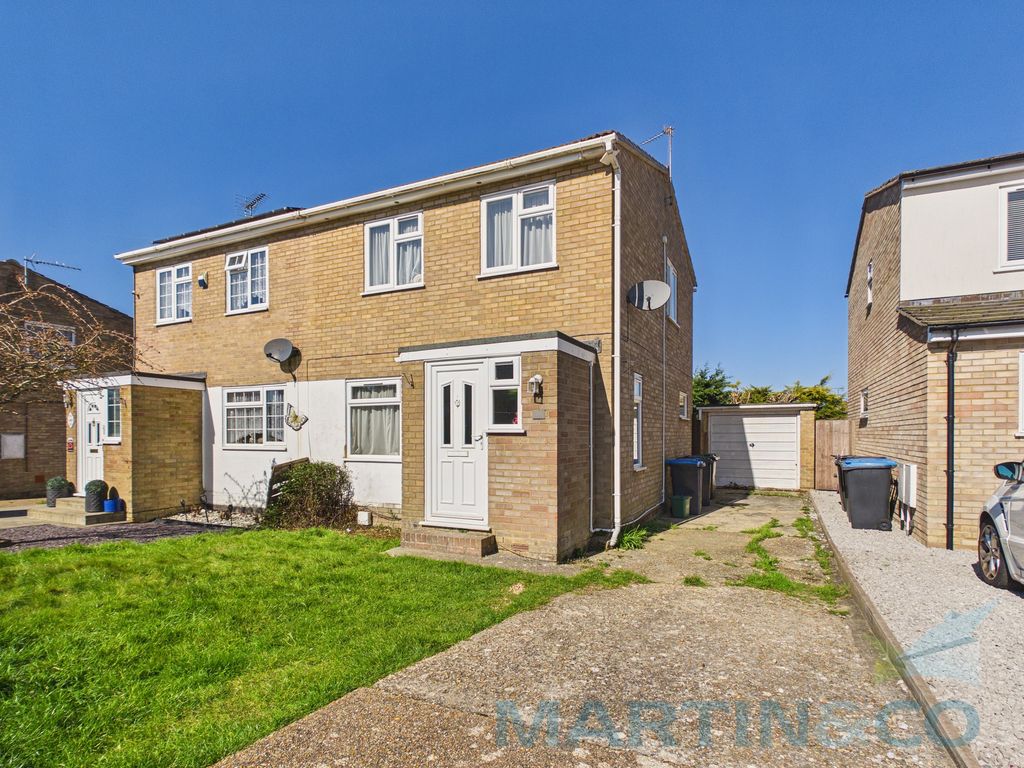 Property photo 1 of 11 Cam01059G0-Pr0352-Still010