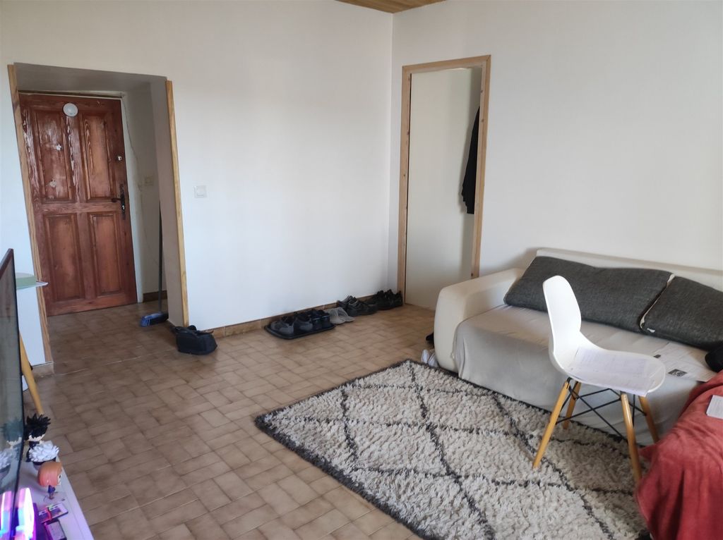 Property photo 1 of 7 Lorgues, 42 m² Apartment With One Bedroom