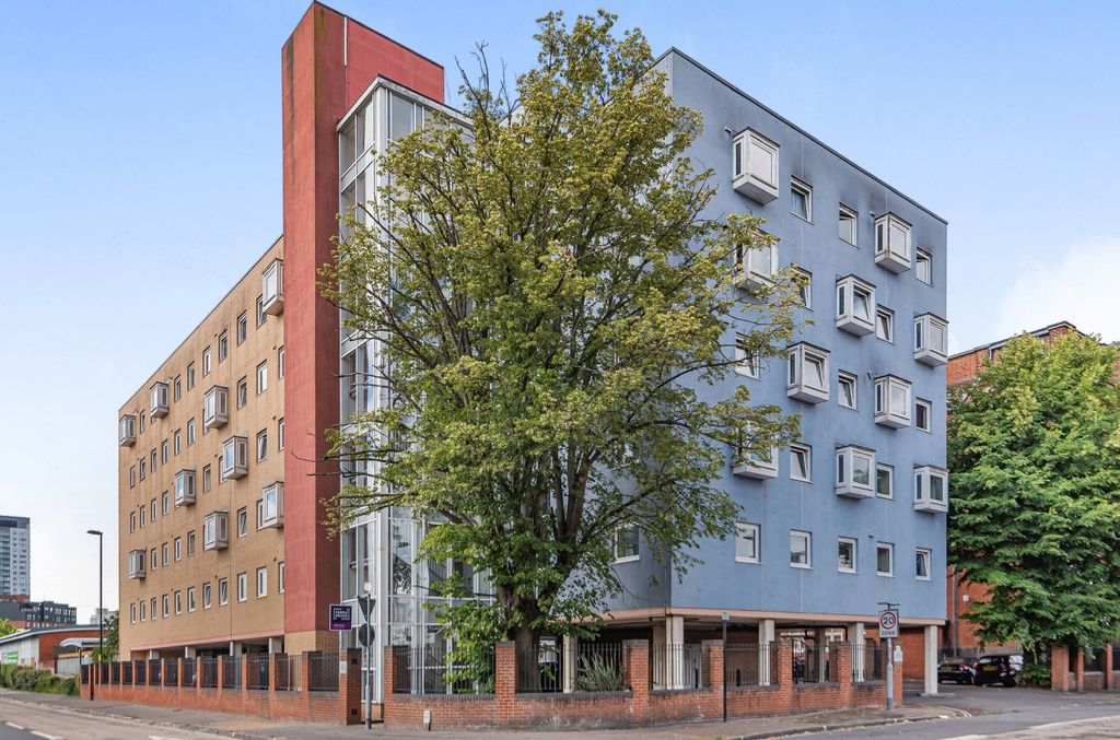 Property photo 1 of 11 Picture No. 08