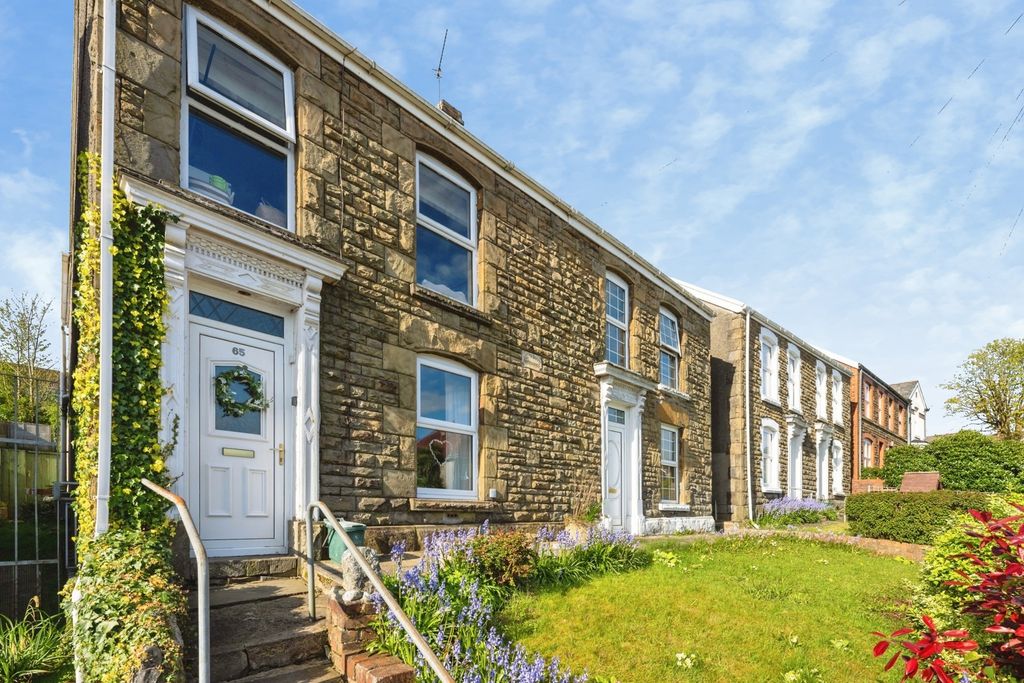 Property photo 2 of 20 Pbox-Img.Jpg