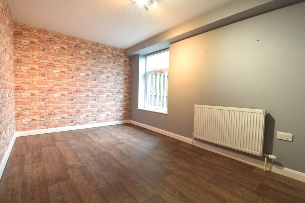 Property photo 3 of 5 Dsc_0158