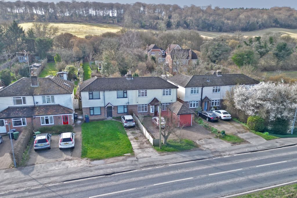 Property photo 1 of 12 4953792