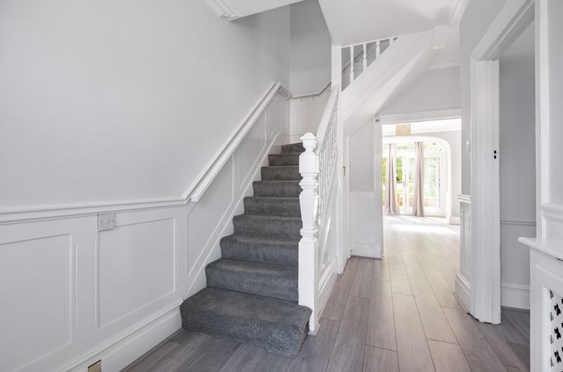 Property photo 3 of 13 Photo 11