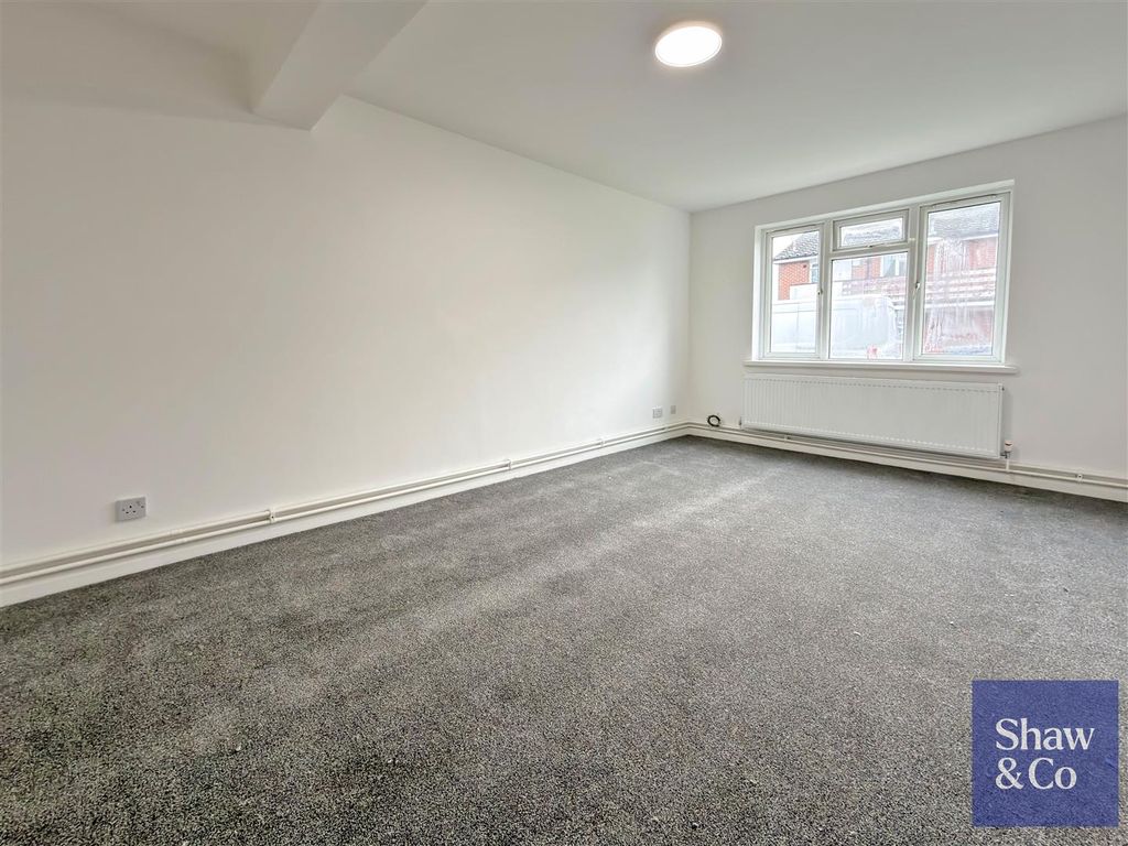 Property photo 2 of 6 Living Room.Jpeg