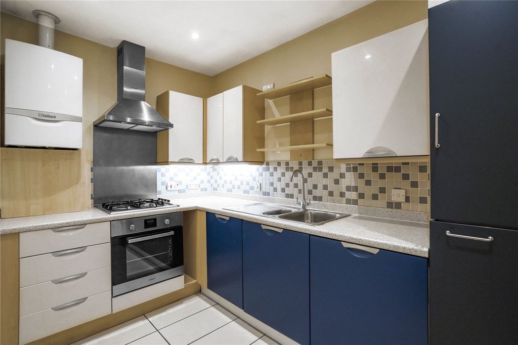 Property photo 3 of 13 Picture No. 02