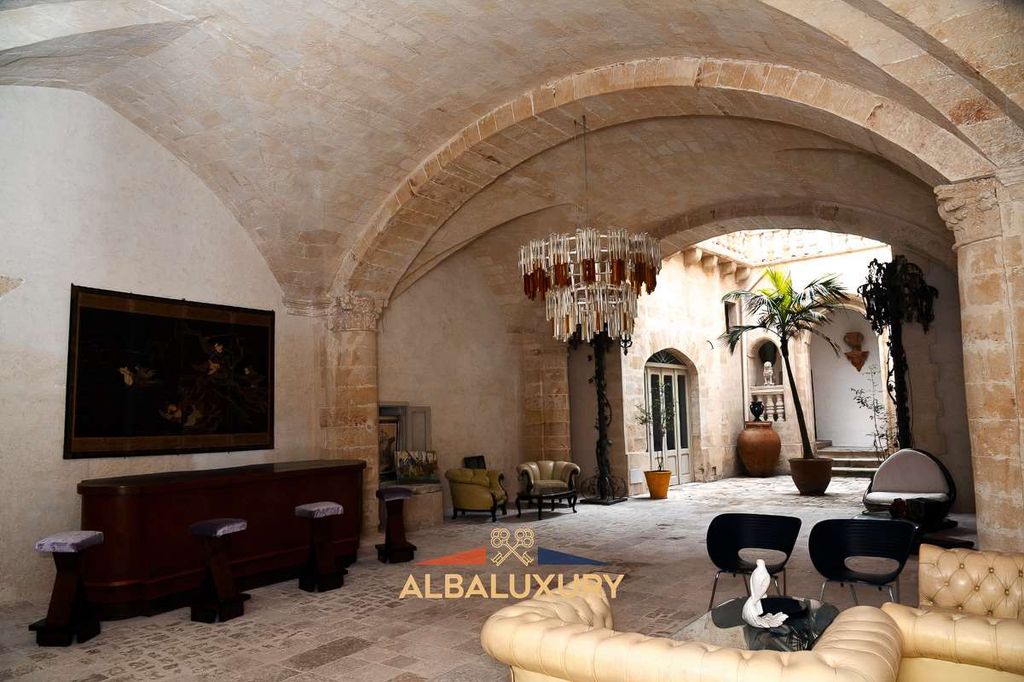 Property photo 3 of 42