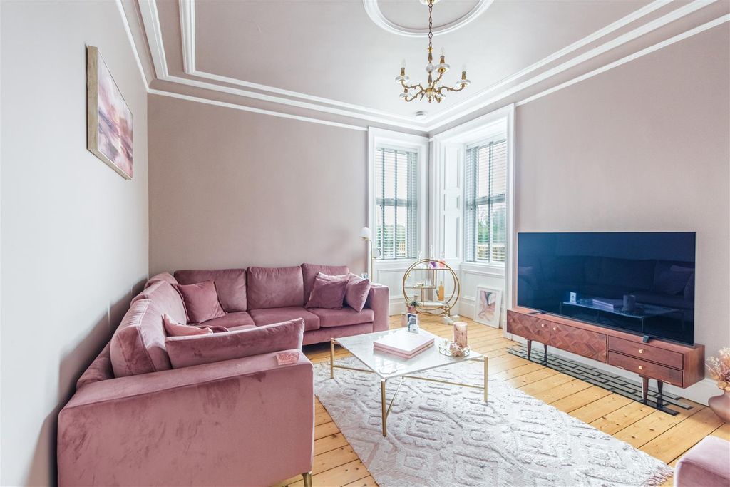 Property photo 2 of 25 Coronation Street-10.Jpg