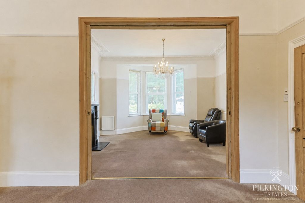 Property photo 3 of 21 5194244