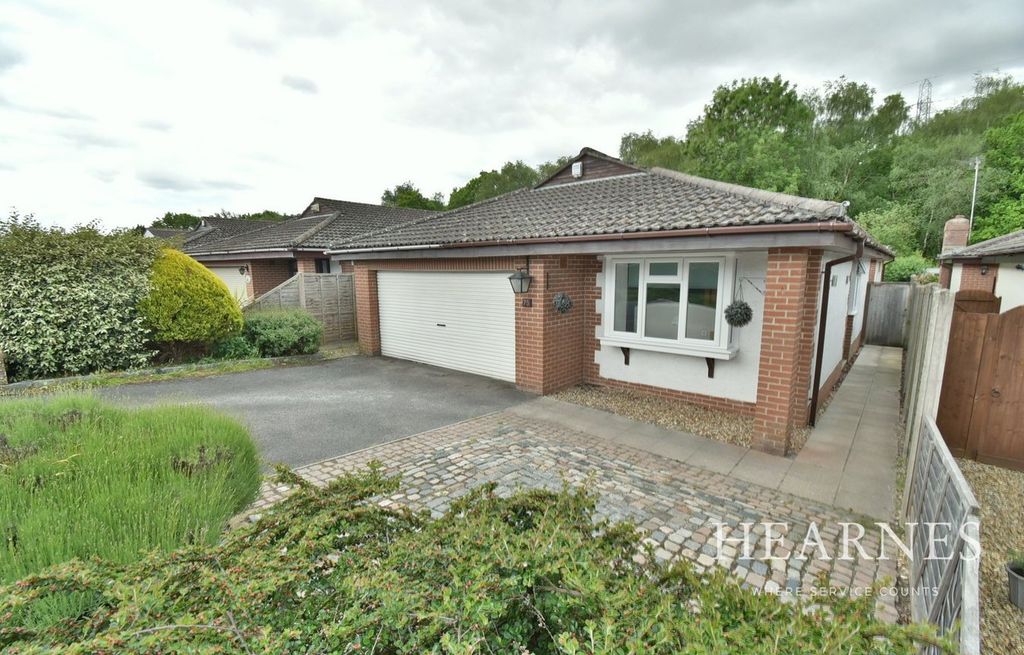 Property photo 1 of 24