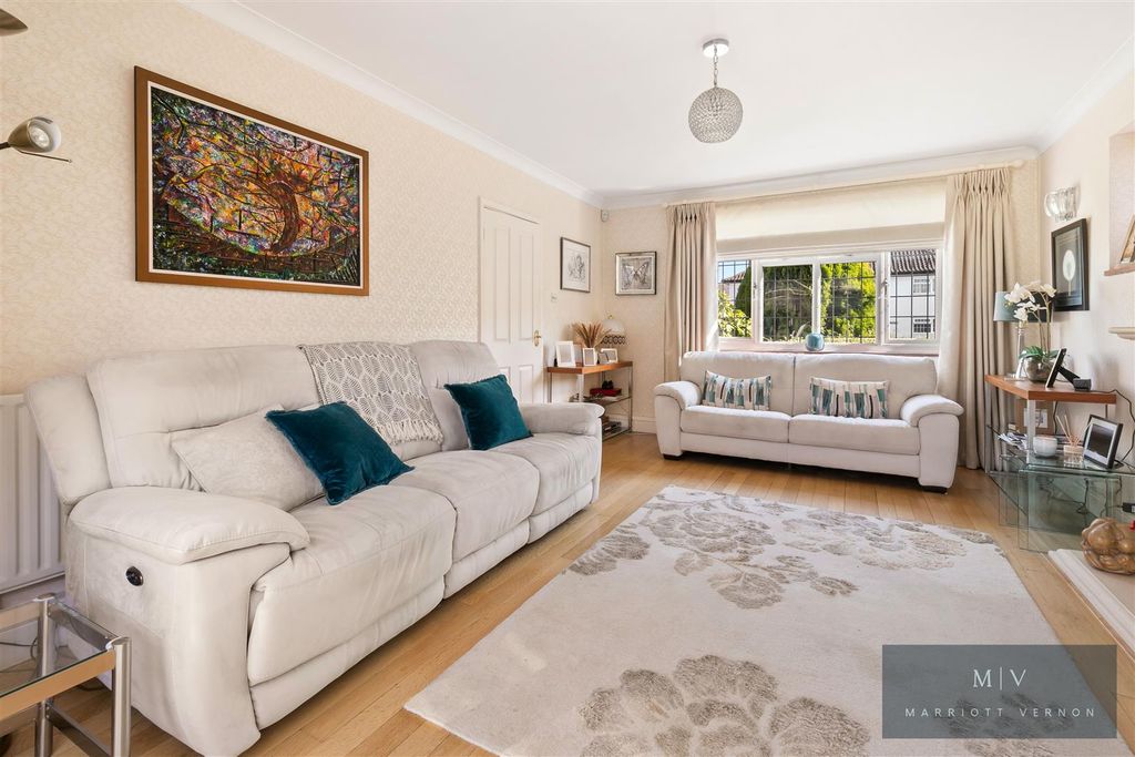 Additional image 16 of 5 bed detached house for saleWinchelsey Rise, South Croydon CR2