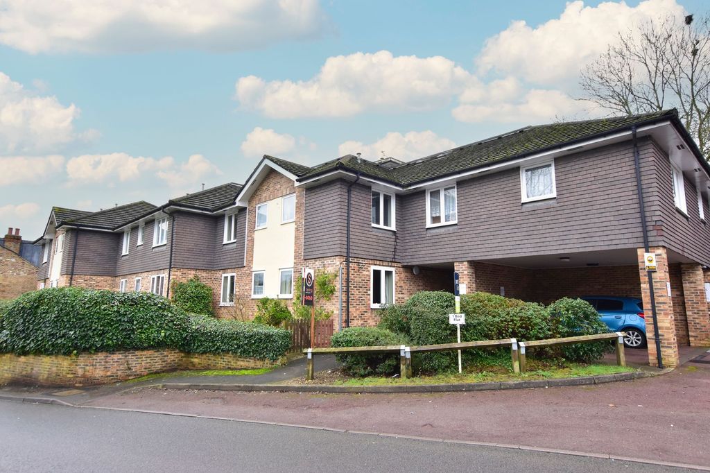 Property photo 1 of 14