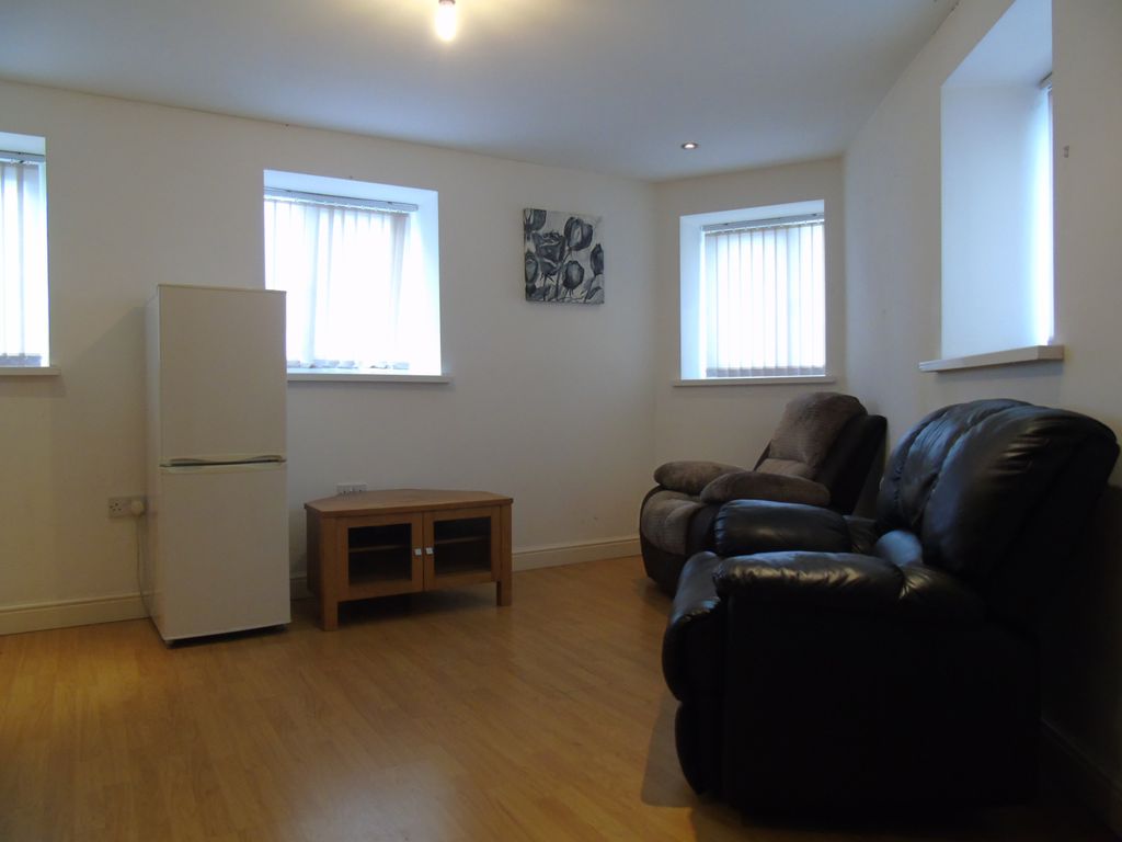 Property photo 1 of 5 1 Bedroom Flat For Rent