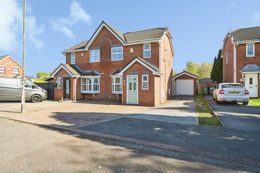 Property photo 1 of 18 Pbox-Img.Jpg