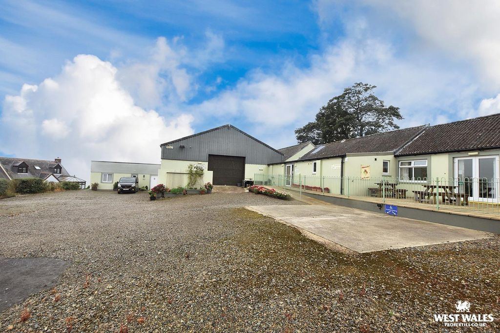 Property photo 1 of 32 Img_6884.Jpeg