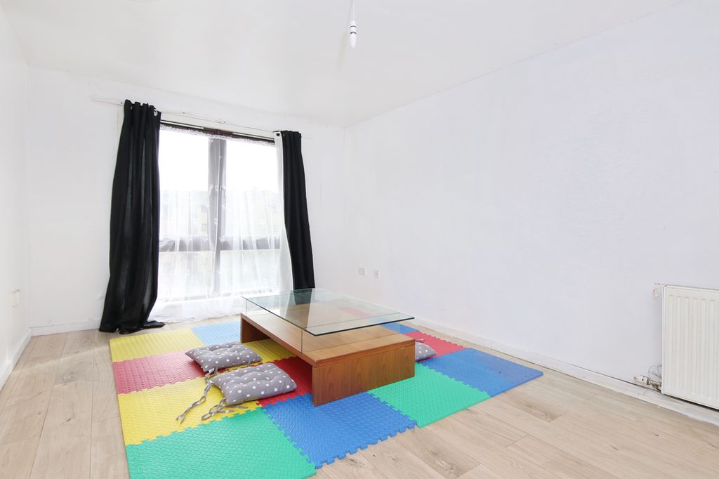 Property photo 2 of 13 Property Image 2