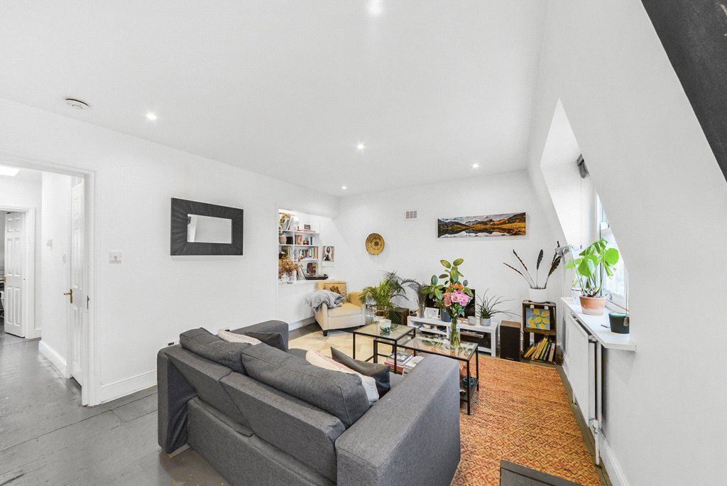 Property photo 3 of 14 Picture No. 12