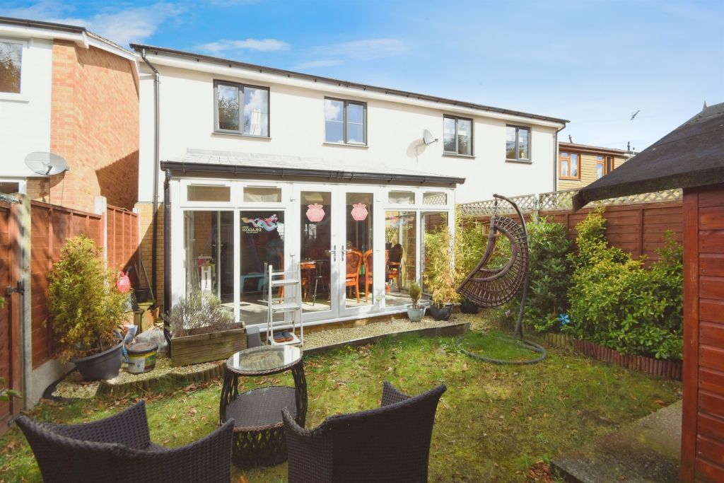 Property photo 2 of 18