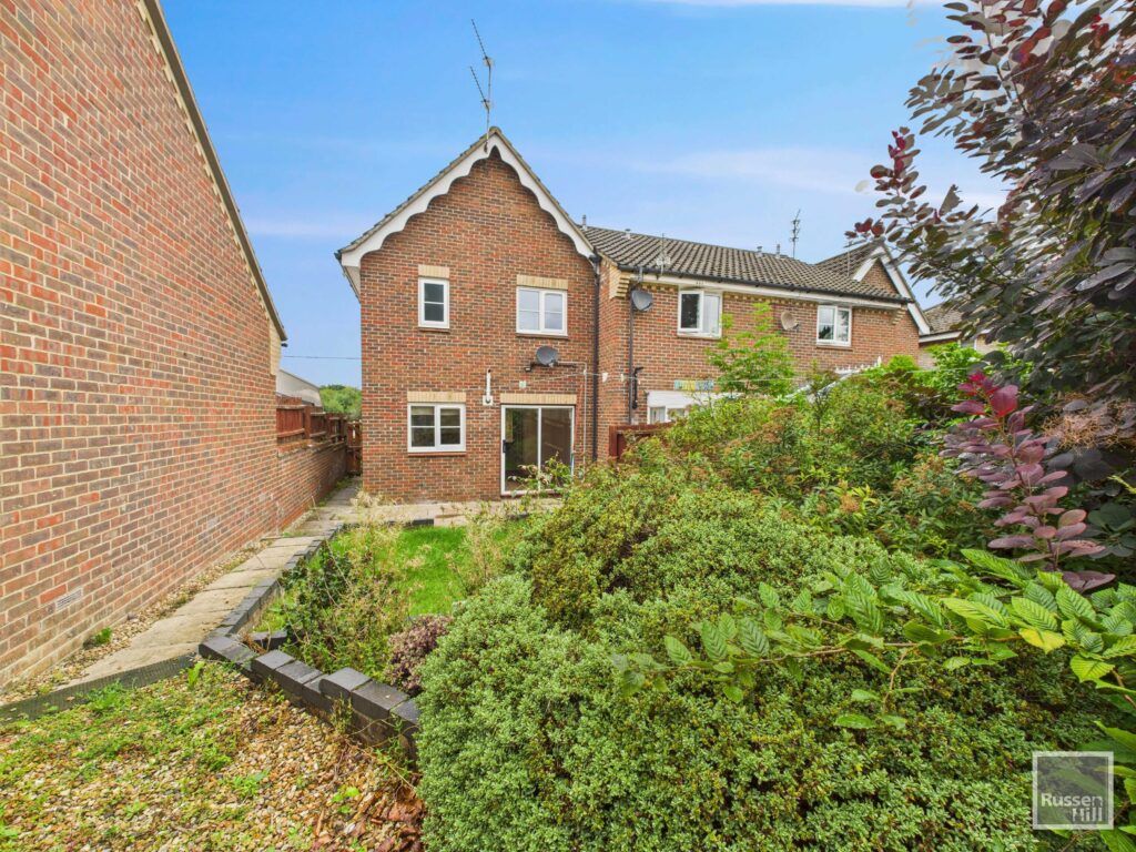 Property photo 2 of 15
