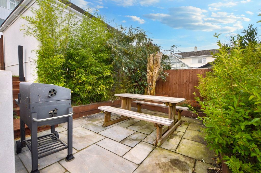 Property photo 3 of 18 3 - Picture No. 13