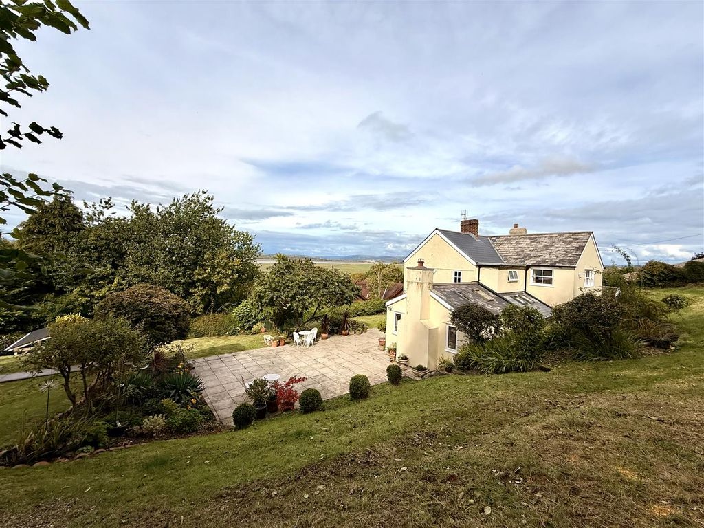 Property photo 3 of 43 Rear Garden