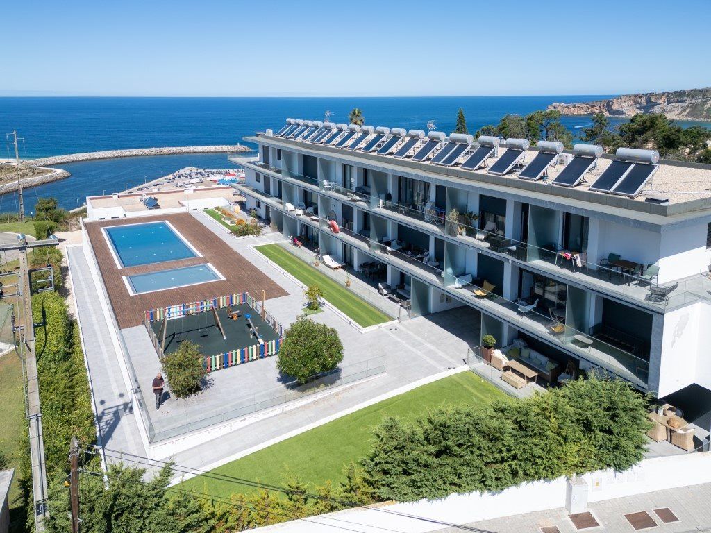 Property photo 1 of 26 T3 Apartment In A Condominium With Pool And Garage In Nazaré (Silver Coast)