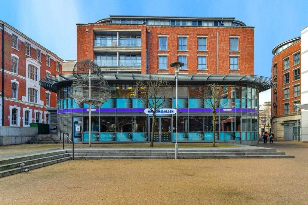 Property photo 1 of 7