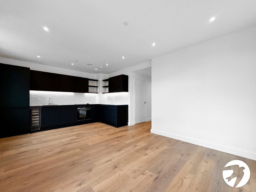 Property photo 1 of 13 Reception/Kitchen
