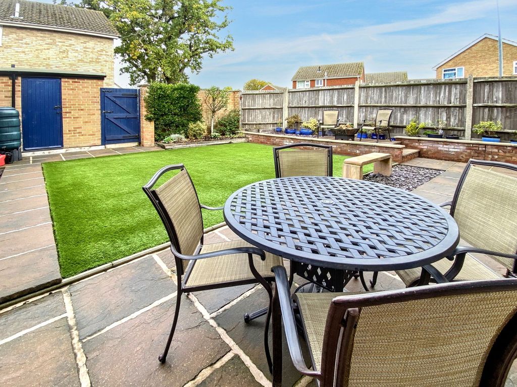 Property photo 3 of 19