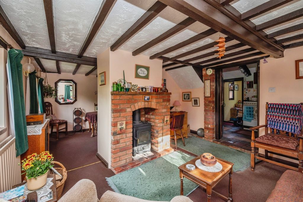 Property photo 2 of 17