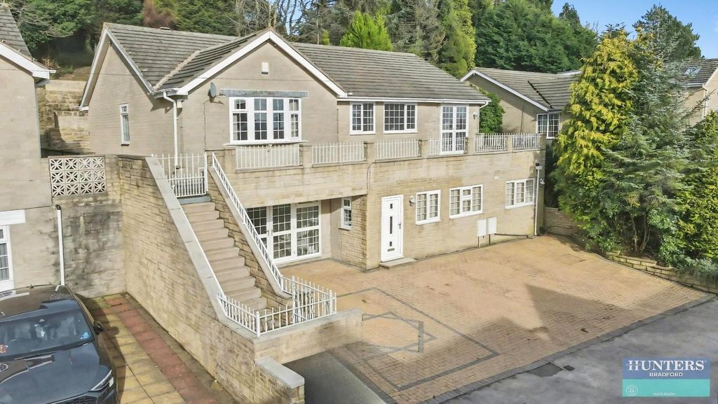 Property photo 2 of 41 User_Edited_Photo-85E6F702_User-Edited-2A3d0c1d-35