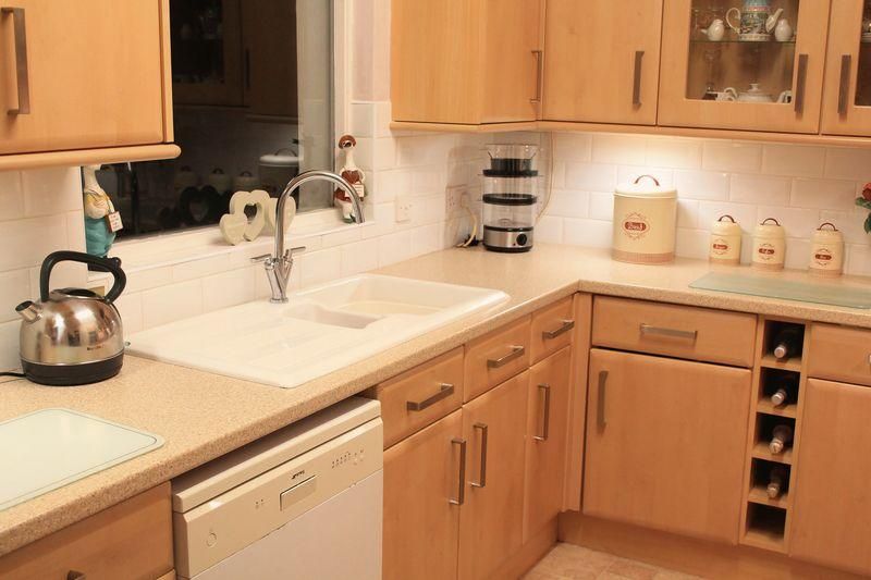 Additional image 9 of 4 bed detached house for saleHigh Street, Porth CF39