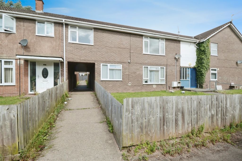 Property photo 3 of 14