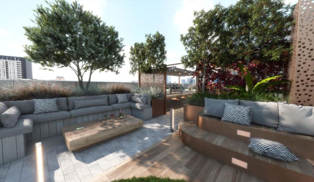 Property photo 2 of 24