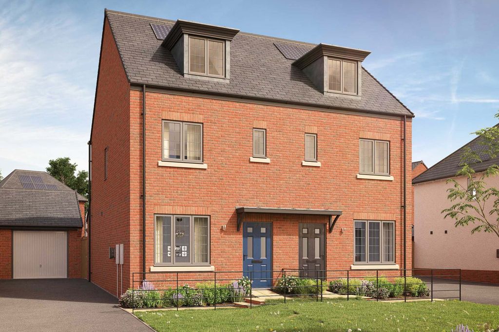 Property photo 2 of 11