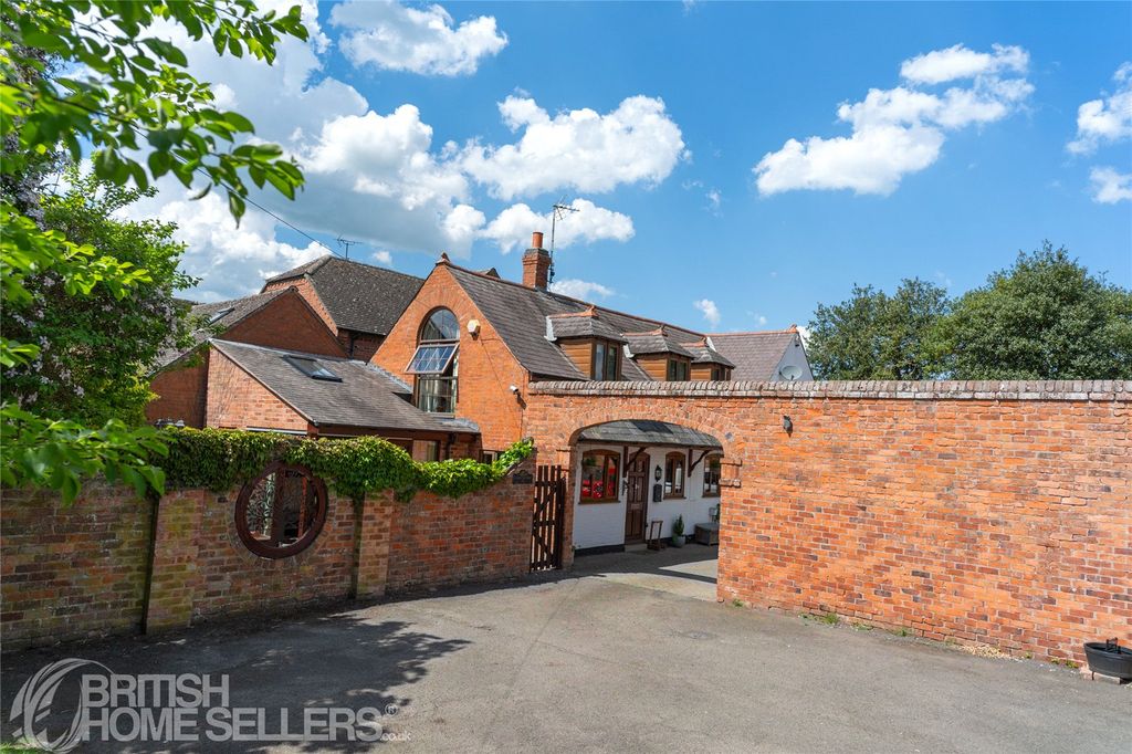 Property photo 2 of 18 Picture No. 04