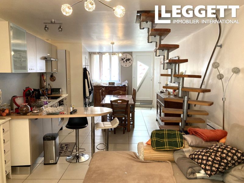 Property photo 3 of 10