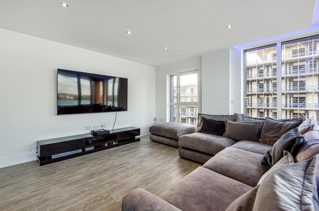 Property photo 2 of 16 905692 (4).Jpg