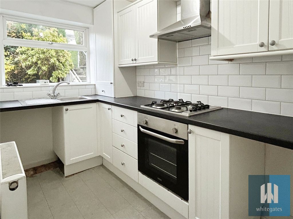 Property photo 3 of 9 Picture No. 15