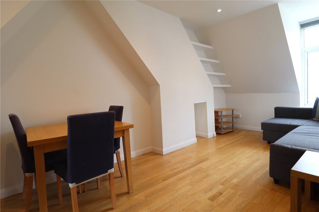 Property photo 1 of 5 Picture No. 04
